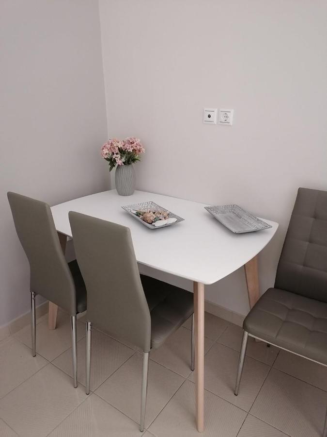 Nicole Apartment Perdika  Luaran gambar